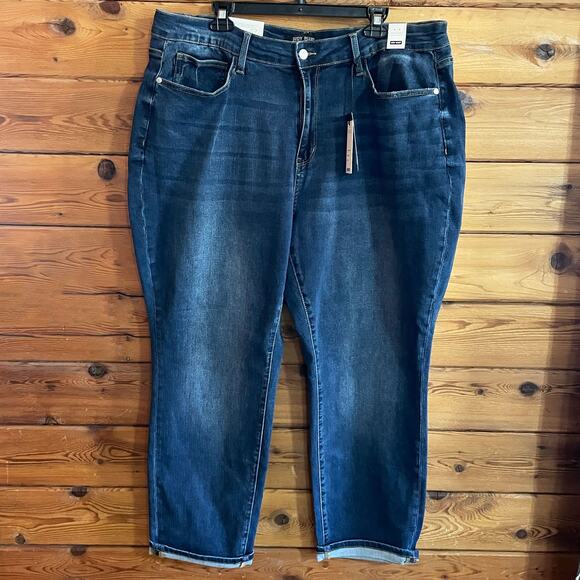 NWT Judy Blue Mid Rise Boyfriend Fit Dark Wash Stretch Denim Jean 22W - Picture 1 of 7